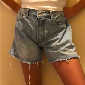 Mom Jean shorts